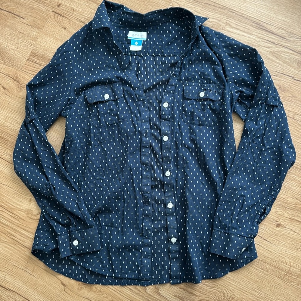 Columbia Sun Shirt Size Small